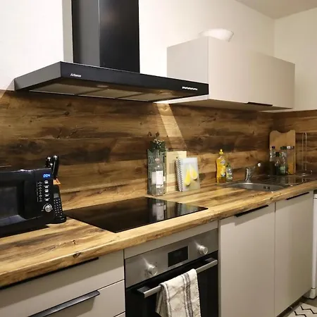 Ground Floor , Cocoon Garden , Parking , Ac * Vallauris