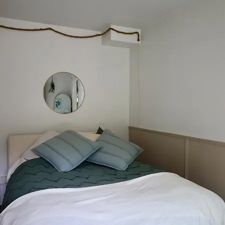 Apartment Ground Floor , Cocoon Garden , Parking , Ac Vallauris